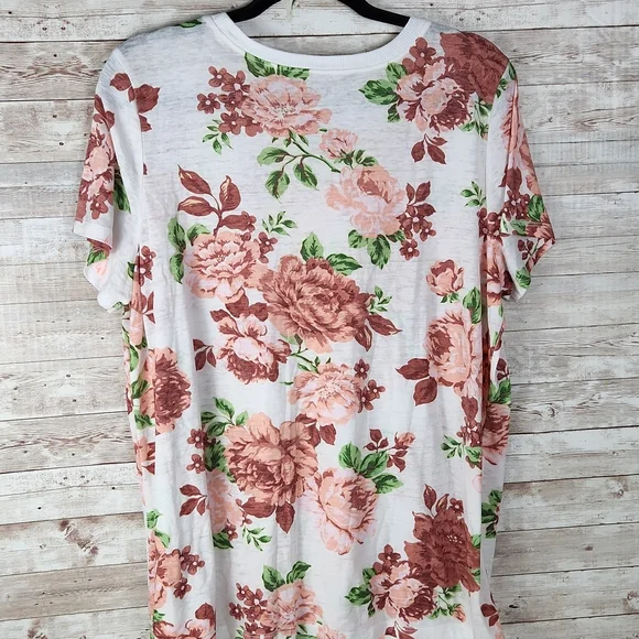 Torrid, Vintage burnout Floral White, peach and rust Tee, sz 1 - Picture 3 of 5